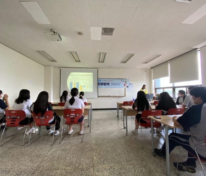 5da2ad53-cd72-4f97-bb8c-f3564c614eaa.jpg