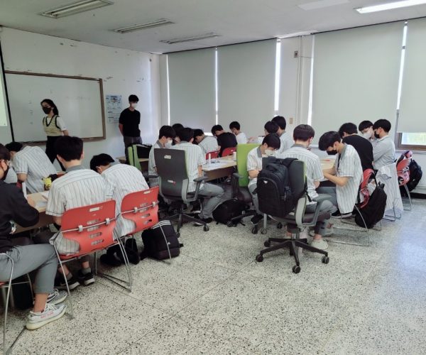 d28f1c4a-acce-47b4-bef2-409e0e733d15.jpg